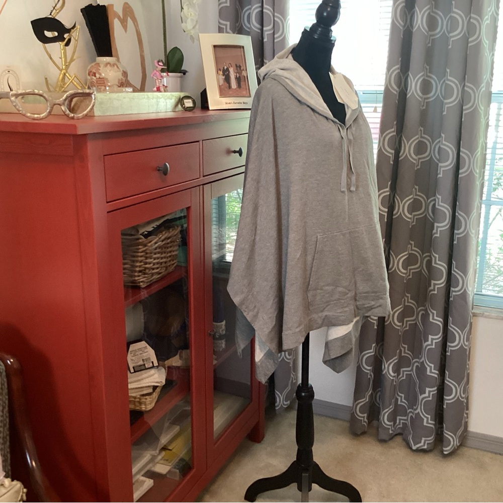 Joie Hooded Poncho